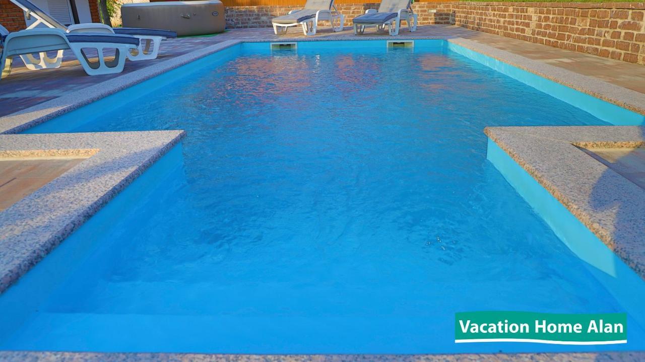 Vacation Home Alan 2 คูเลนวาคูฟ ภายนอก รูปภาพ