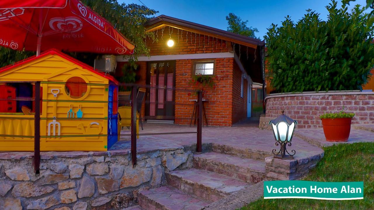 Vacation Home Alan 2 คูเลนวาคูฟ ภายนอก รูปภาพ