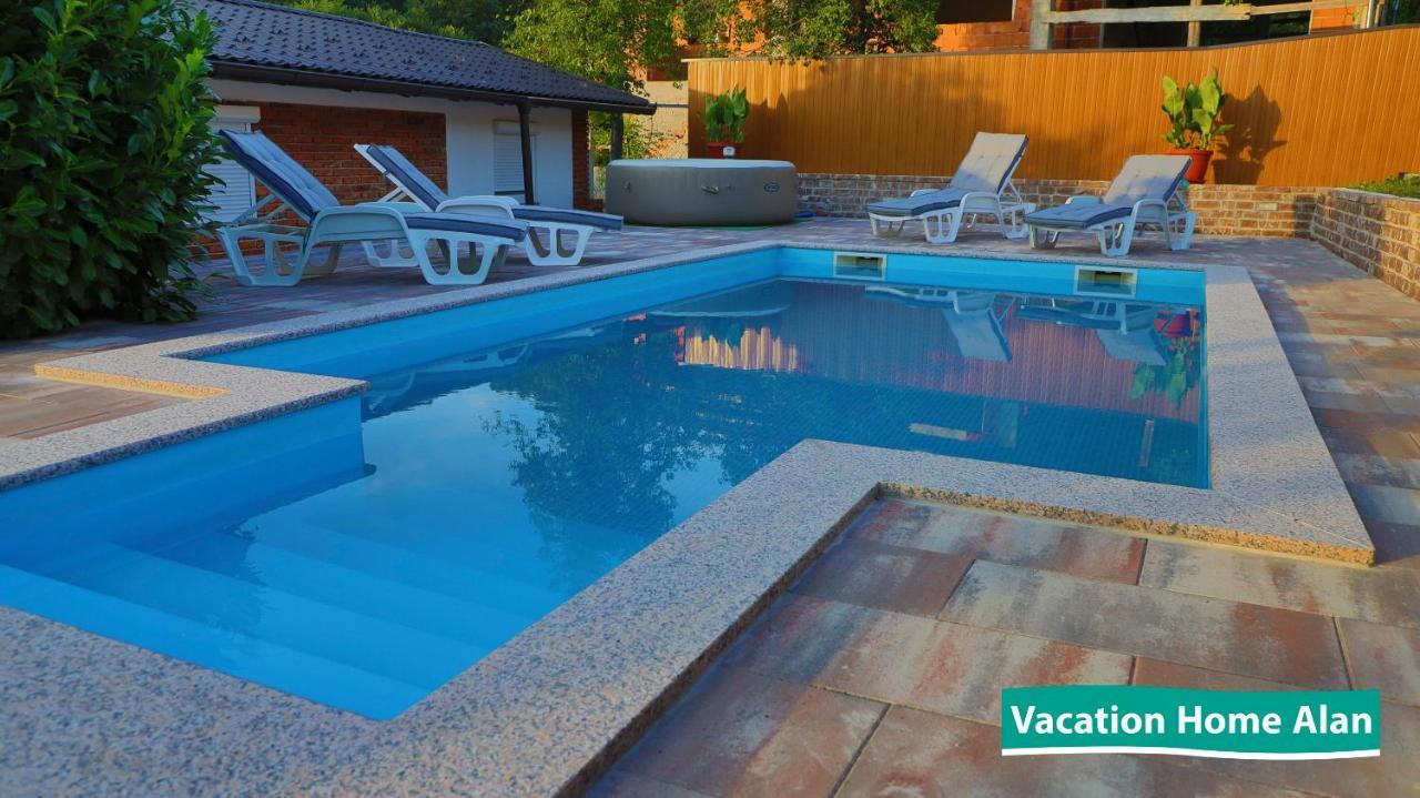 Vacation Home Alan 2 คูเลนวาคูฟ ภายนอก รูปภาพ