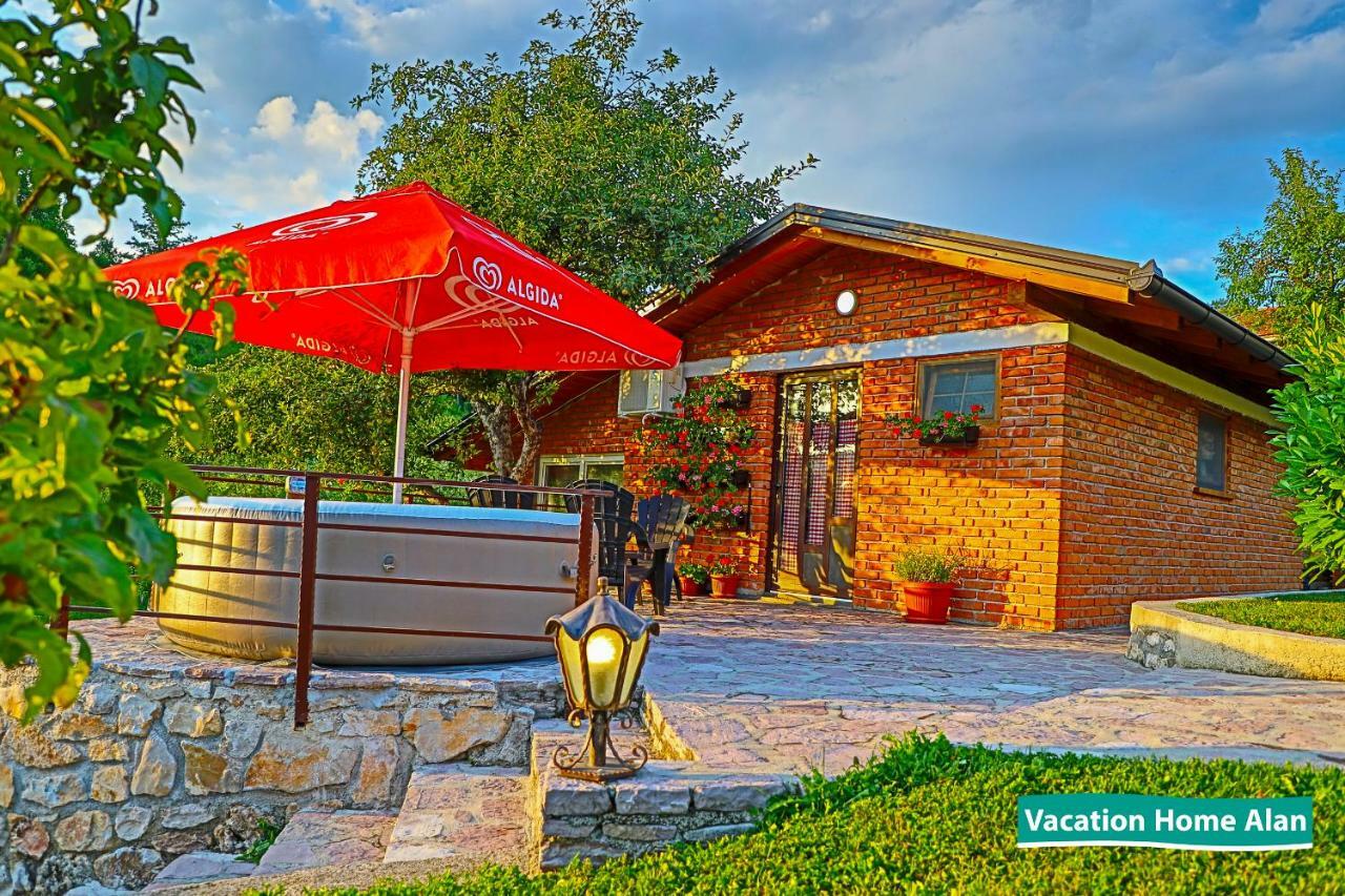 Vacation Home Alan 2 คูเลนวาคูฟ ภายนอก รูปภาพ